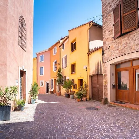 Apartment Cocoon Bleu T2 Cosy Gare Et Centre A Pied Frejus