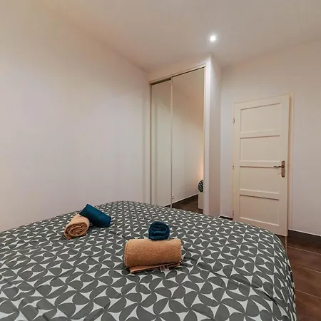 Cocoon Bleu T2 Cosy Gare Et Centre A Pied * Frejus